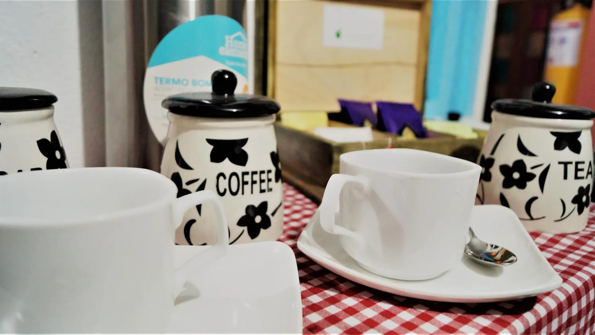 Lima Limon Candelaria Hostel Bogota Colombia