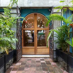 Soy Local Primavera Aparthotel Medellín